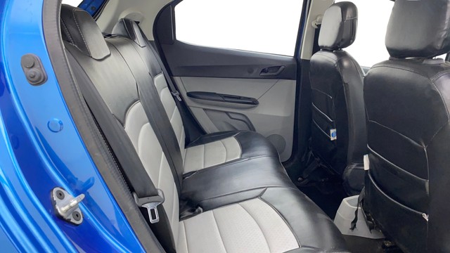 Second-hand 2024 Tata Tiago XT for sale in Ahmedabad-16