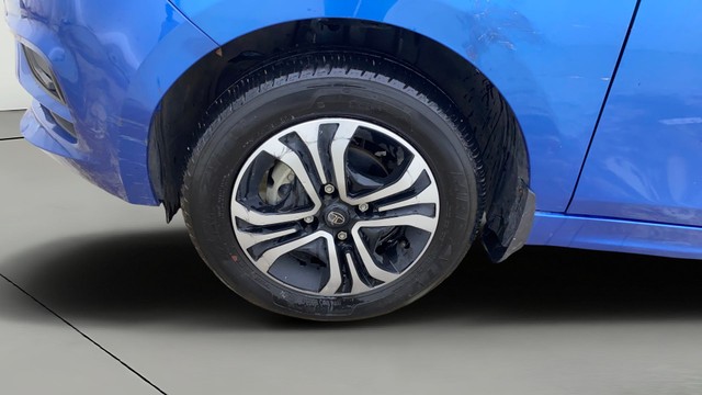 Second-hand 2024 Tata Tiago XT for sale in Ahmedabad-25