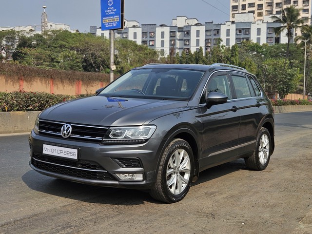 Second-hand 2017 Volkswagen Tiguan 2.0 TDI Highline for sale in Mumbai-5