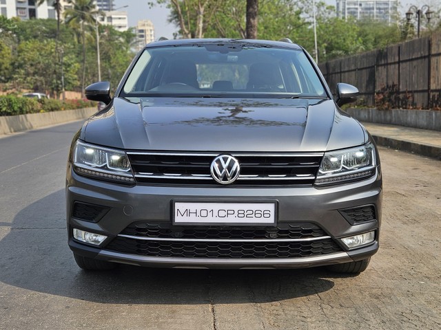 Second-hand 2017 Volkswagen Tiguan 2.0 TDI Highline for sale in Mumbai-6