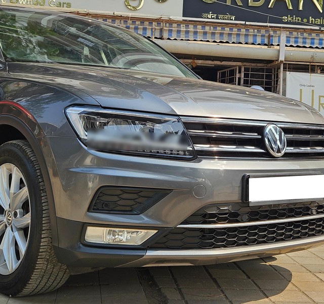 Second-hand 2017 Volkswagen Tiguan 2.0 TDI Highline for sale in Mumbai-14