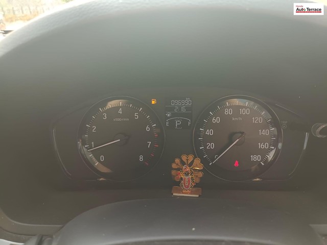 Second-hand 2023 Honda Amaze 2nd Gen S CVT for sale in Ahmedabad-3