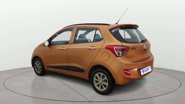 Second-hand 2016 Hyundai Grand i10 Asta Option for sale in Pune-4