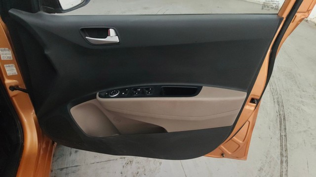 Second-hand 2016 Hyundai Grand i10 Asta Option for sale in Pune-17