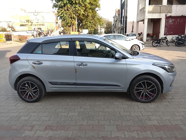 Second-hand 2018 Hyundai i20 1.2 Asta Option for sale in Ludhiana-1