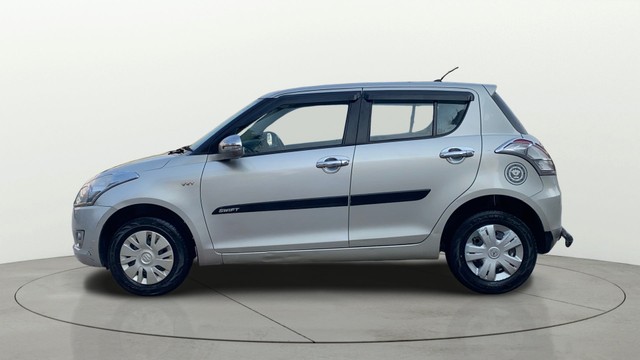 Second-hand 2014 Maruti Swift VXI for sale in Patna-5