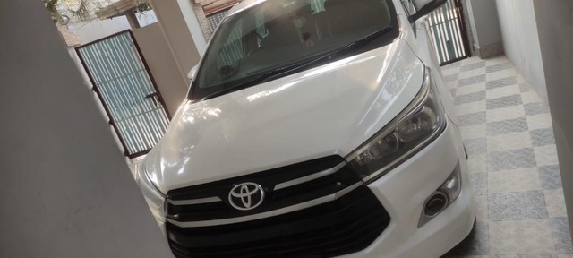 Second-hand 2018 Toyota Innova Crysta 2.4 G MT 8S BSIV for sale in Patna-1