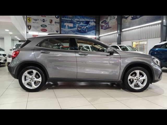 Second-hand 2018 Mercedes-Benz GLA Class Urban Edition 220d for sale in Bangalore-5