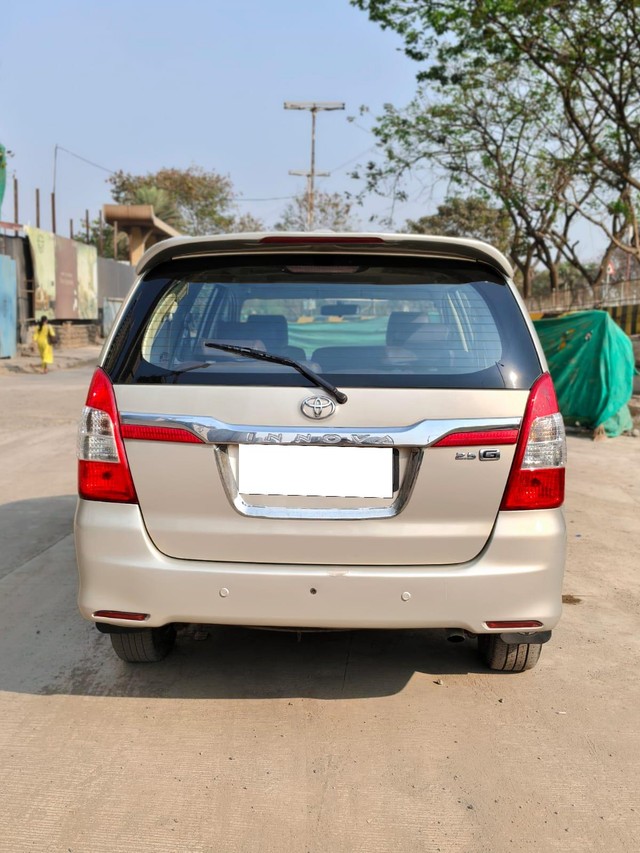 Second-hand 2014 Toyota Innova 2.5 G (Diesel) 8 Seater BS IV for sale in Mumbai-2