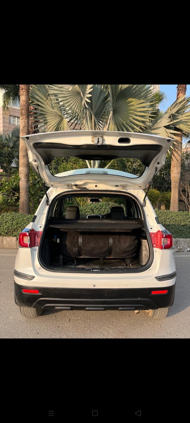 Second-hand 2021 Maruti Vitara Brezza LXI for sale in New Delhi-11