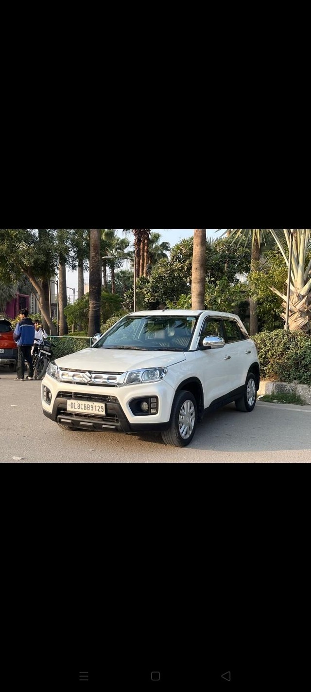 Second-hand 2021 Maruti Vitara Brezza LXI for sale in New Delhi-2