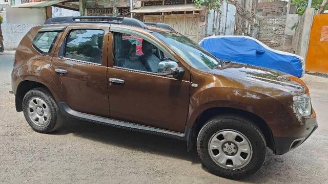 Second-hand 2014 Renault Duster 85PS Diesel RxL for sale in Ujjain-1
