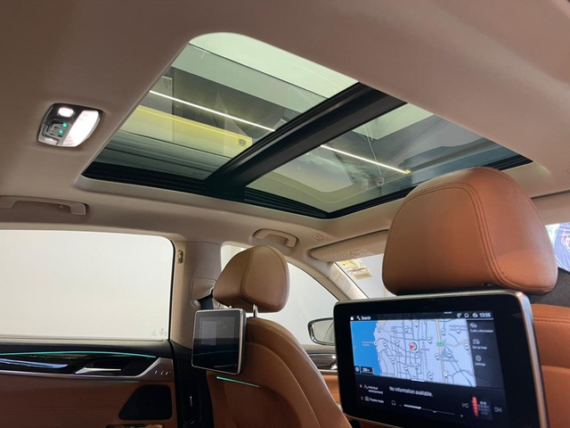 Second-hand 2020 BMW 6 Series GT 620d Luxury Line 2019-2021 for sale in Mumbai-15