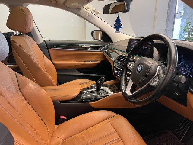 Second-hand 2020 BMW 6 Series GT 620d Luxury Line 2019-2021 for sale in Mumbai-14