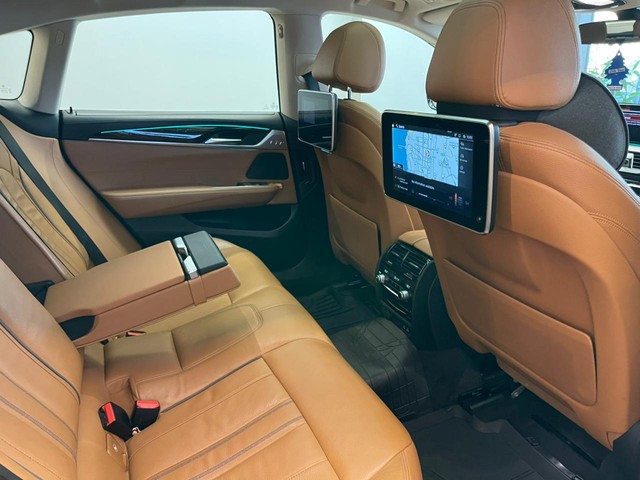 Second-hand 2020 BMW 6 Series GT 620d Luxury Line 2019-2021 for sale in Mumbai-10