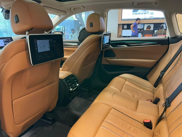 Second-hand 2020 BMW 6 Series GT 620d Luxury Line 2019-2021 for sale in Mumbai-9