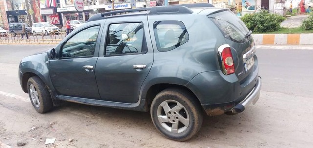 Second-hand 2015 Renault Duster RXL AWD for sale in Waidhan-1