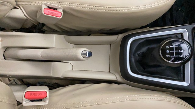 Second-hand 2021 Maruti Swift Dzire ZXI BSVI for sale in Lucknow-13