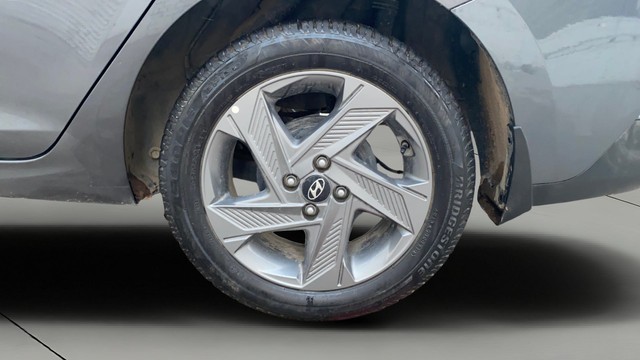 Second-hand 2020 Hyundai Verna SX for sale in Patna-27