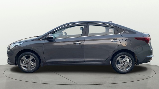 Second-hand 2020 Hyundai Verna SX for sale in Patna-5