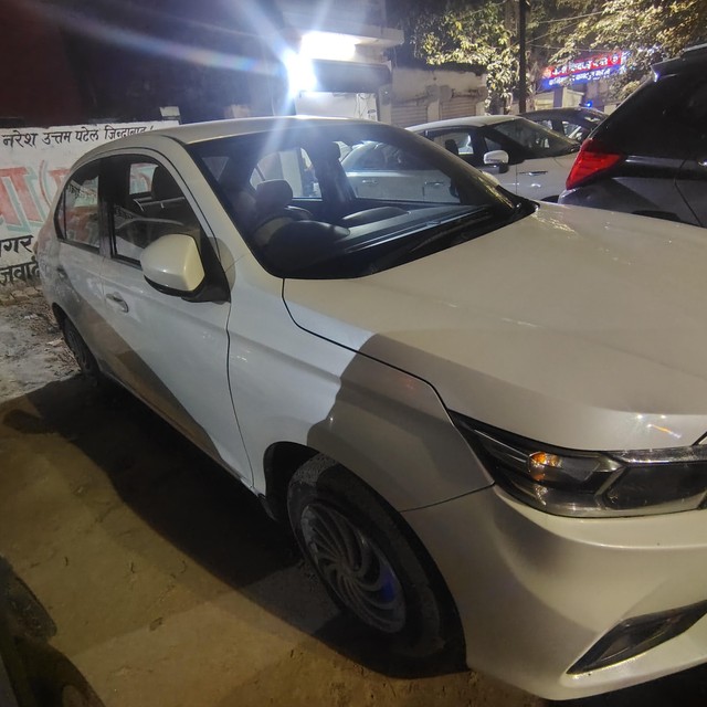 Second-hand 2018 Honda Amaze S i-DTEC for sale in Kanpur-4