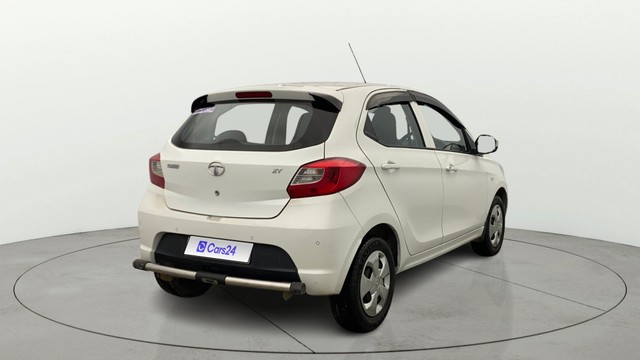 Second-hand 2018 Tata Tiago 1.2 Revotron XT for sale in Lucknow-2