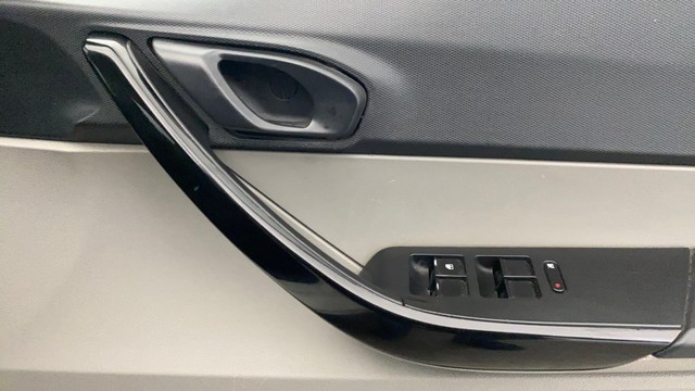 Second-hand 2018 Tata Tiago 1.2 Revotron XT for sale in Lucknow-17