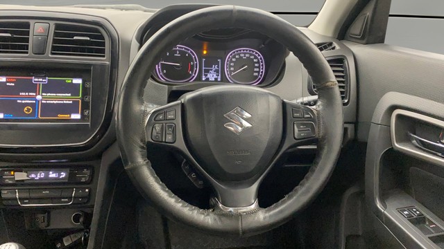 Second-hand 2017 Maruti Vitara Brezza ZDi Plus for sale in Hyderabad-4