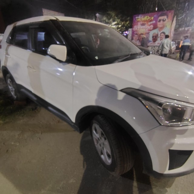Second-hand 2018 Hyundai Creta 1.4 E Plus CRDi for sale in Kanpur-3