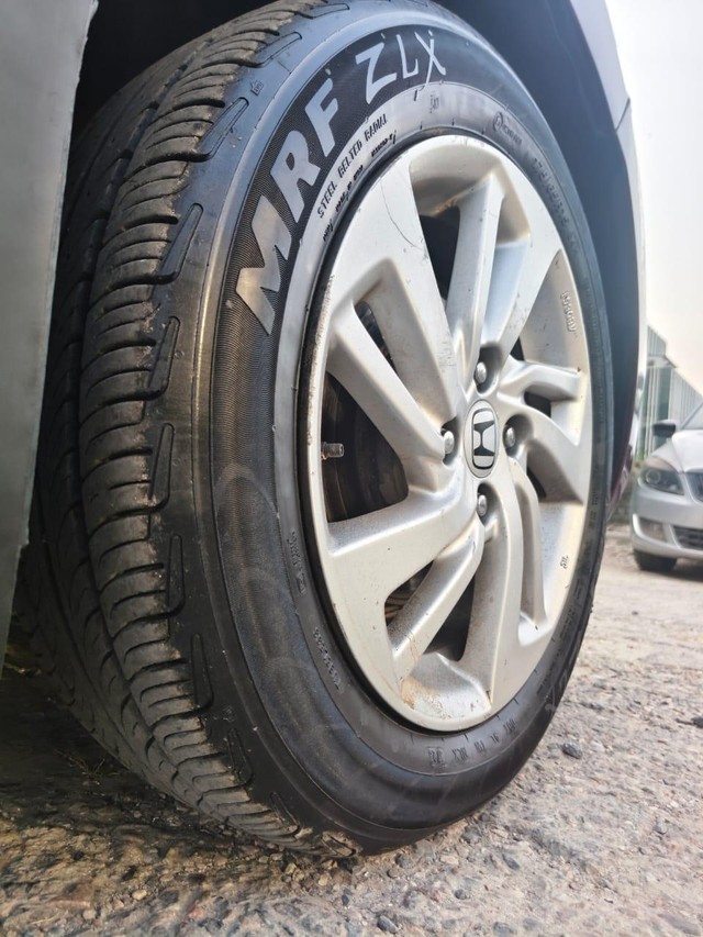 Second-hand 2018 Honda Jazz V for sale in Noida-6