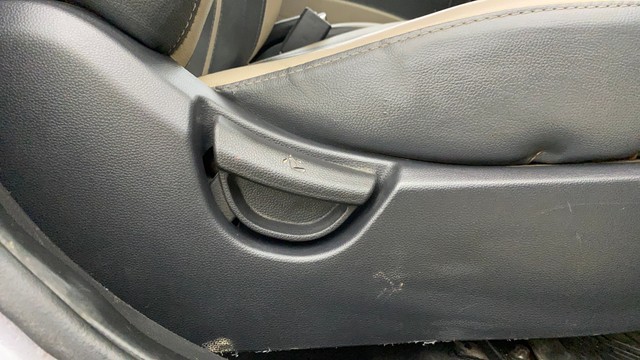 Second-hand 2016 Hyundai Grand i10 Sportz for sale in Thane-18