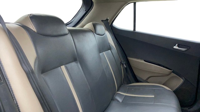 Second-hand 2016 Hyundai Grand i10 Sportz for sale in Thane-16