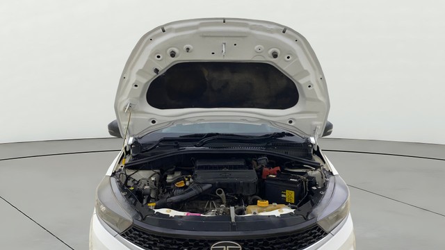 Second-hand 2023 Tata Tigor XZ CNG for sale in Ahmedabad-9