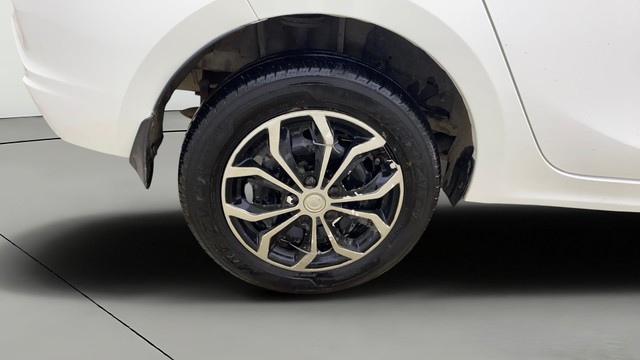 Second-hand 2023 Tata Tigor XZ CNG for sale in Ahmedabad-25