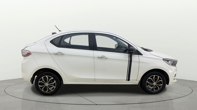 Second-hand 2023 Tata Tigor XZ CNG for sale in Ahmedabad-1