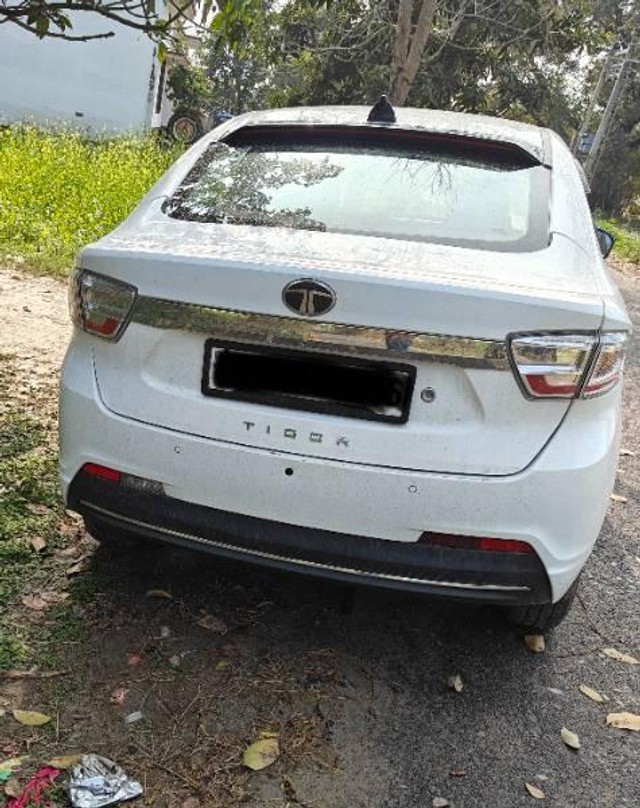 Second-hand 2025 Tata Tigor XM for sale in Bahraich-1