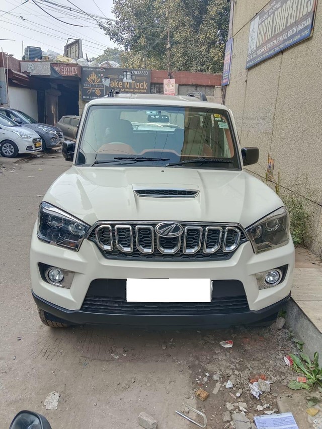 Second-hand 2021 Mahindra Scorpio S5 for sale in New Delhi-0