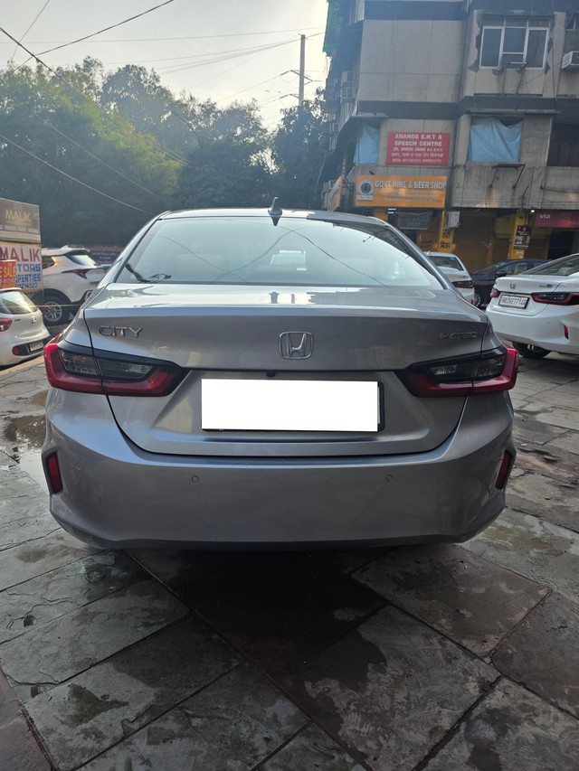 Honda City V MT Second-hand 2022 Honda City V MT for sale in New Delhi-8