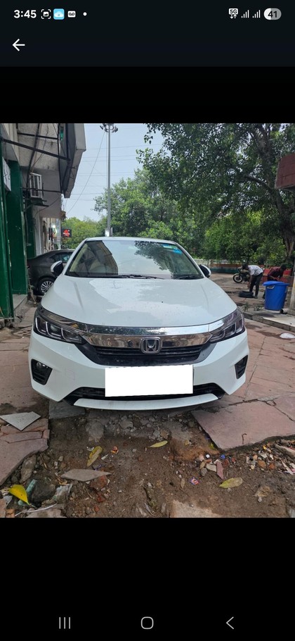 Second-hand 2022 Honda City VX CVT for sale in New Delhi