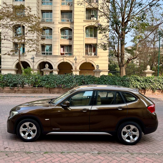 Second-hand 2011 BMW X1 sDrive20d for sale in Thane-5