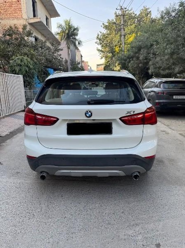 Second-hand 2017 BMW X1 sDrive20d Expedition for sale in Faridabad-7