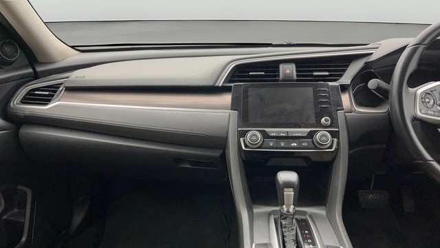 Second-hand 2019 Honda Civic ZX for sale in New Delhi-22