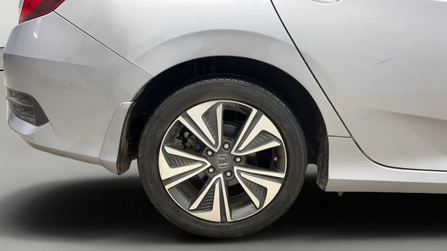 Second-hand 2019 Honda Civic ZX for sale in New Delhi-25