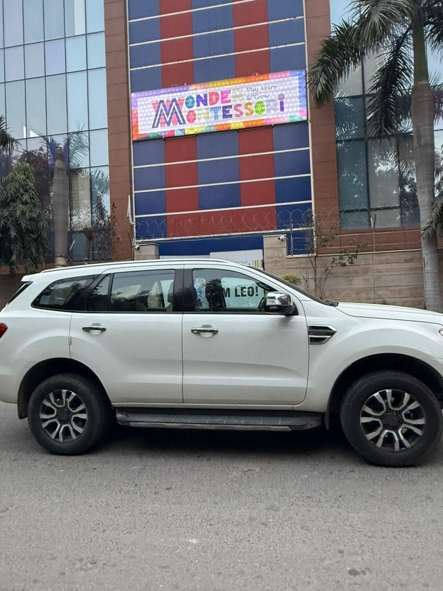 Second-hand 2019 Ford Endeavour Titanium Plus 4X2 for sale in New Delhi-1