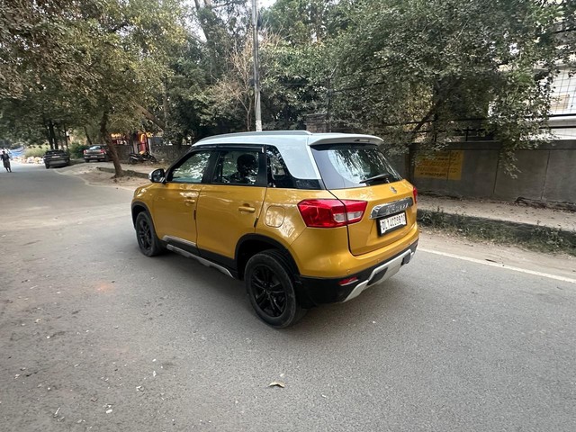 Second-hand 2018 Maruti Vitara Brezza ZDi Plus AMT for sale in New Delhi-7