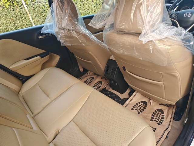 Honda City i-VTEC V Second-hand 2019 Honda City i-VTEC V for sale in Gurgaon-11