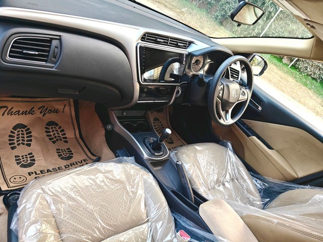 Honda City i-VTEC V Second-hand 2019 Honda City i-VTEC V for sale in Gurgaon-14