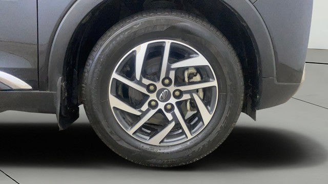 Second-hand 2022 Mahindra XUV300 W8 BSVI for sale in Gurgaon-24