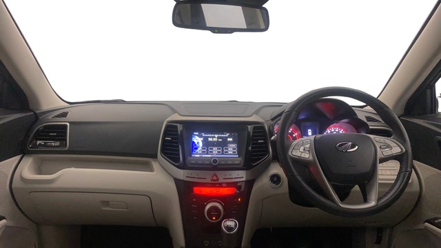 Second-hand 2022 Mahindra XUV300 W8 BSVI for sale in Gurgaon-10