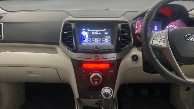 Second-hand 2022 Mahindra XUV300 W8 BSVI for sale in Gurgaon-22